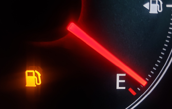 Empty vehicle gasoline meter